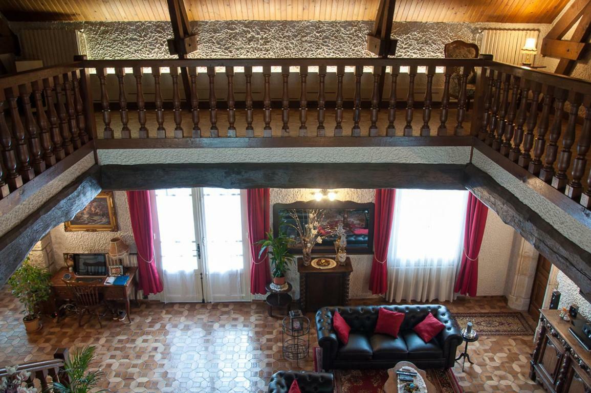 Maison Lalongere Longueville  Eksteriør billede